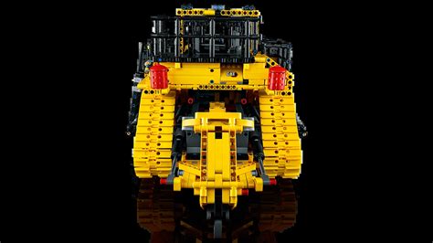 App-Controlled Cat® D11 Bulldozer - Videos - LEGO.com for kids