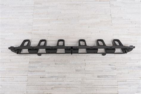 FORD FOCUS MK4 IV 2018+ HATCHBACK KOMBI ŚLIZG TYLNEGO ZDERZAKA ...