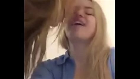 What S The Name Of This Periscope Blonde Russian 1 Reply 1166306 NameThatPorn