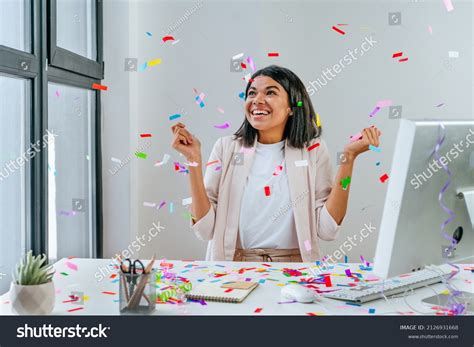 316,456 Office celebration Images, Stock Photos & Vectors | Shutterstock