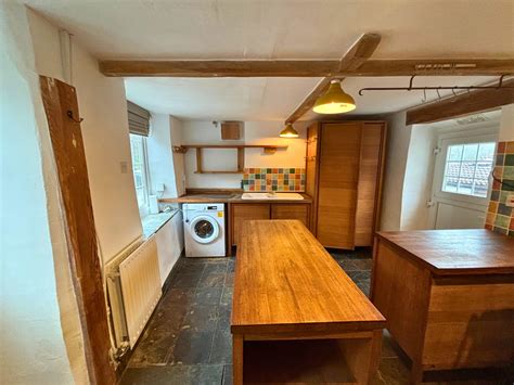 Days-Pottles Lane, Exminster, EX6 - Housen