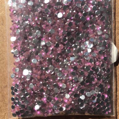 2000pcs 2mm Facets Resin Rhinestone Gems Round FlatBack Crystal Beads