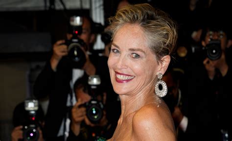 Sharon Stone Racconta Dei Suoi Nove Aborti Spontanei