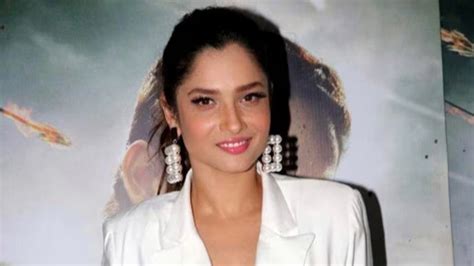 Ankita Lokhande Bigg Boss 17 Contestant Biography Husband Net Worth