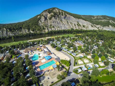 Camping Ardeche Avec Toboggan Aquatique - CAMPINGFRA