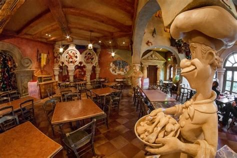 Top Best Themed Disneyland Paris Restaurants Disney Tourist Blog