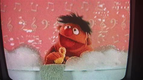 Ernie Cameo In Elmos World Singing Youtube