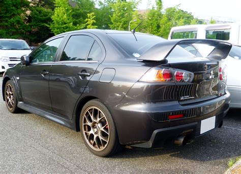 Mitsubishi Lancer Evolution X 2007 - 2014 Specs and Technical Data ...