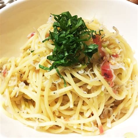 梅しらすのさっぱり大葉パスタ By ☻emi☻ 【クックパッド】 簡単おいしいみんなのレシピが363万品