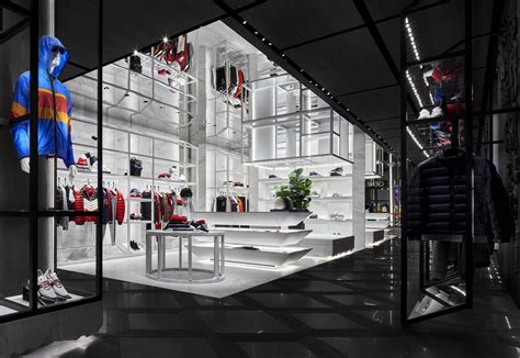 Moncler Opens Flagship Store at Marina Bay Sands | SENATUS