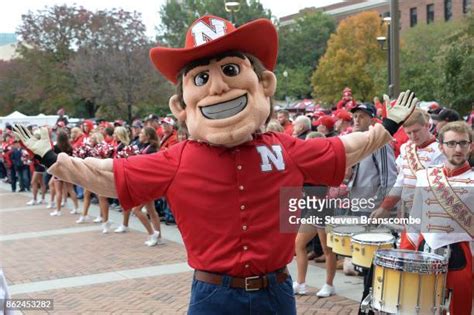 Nebraska Mascot Photos And Premium High Res Pictures Getty Images