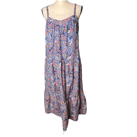 Knox Rose Dresses Knox Rose Tiered Midi Dress In Blue Floral Print