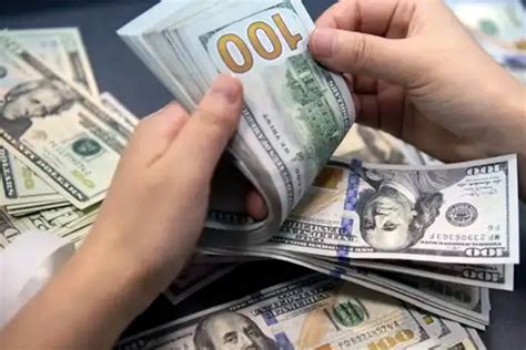 El Dólar Blue Bajó Por Cuarto Día Consecutivo Y Cerró En 1205