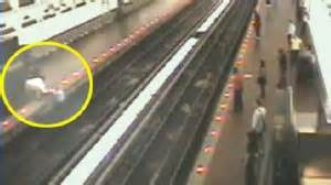 Nyc Subway Flasher Caught In The Act Video Abc News