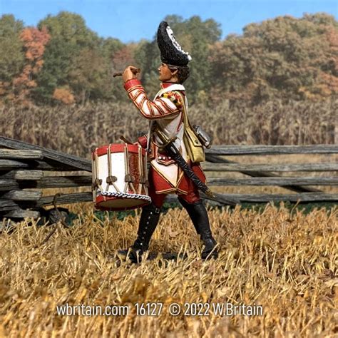 43rd Regiment of Foot, Grenadier NCO Marching, 1780--single figure ...