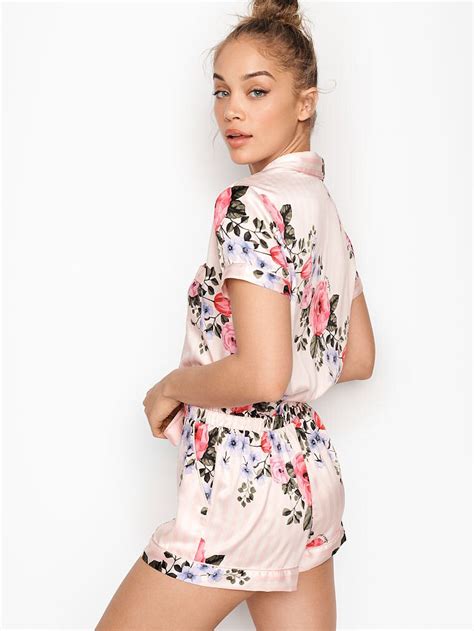 Jasmine Sanders Sexy Lingerie Hot Celebs Home