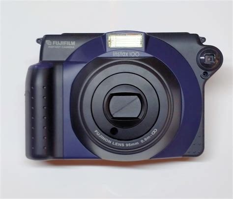 Vintage Fujifilm Camera, Photography, Cameras on Carousell