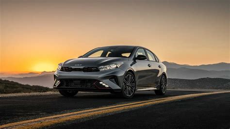 Kia Cerato Pre O Equipamentos Ficha T Cnica E Consumo