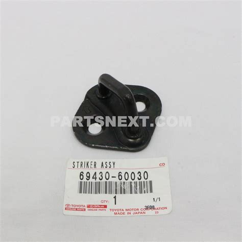 toyota   striker assy  door lock