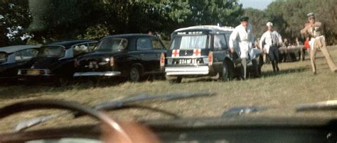 Imcdb Org Citro N Id Ambulance In Le Gendarme Se Marie