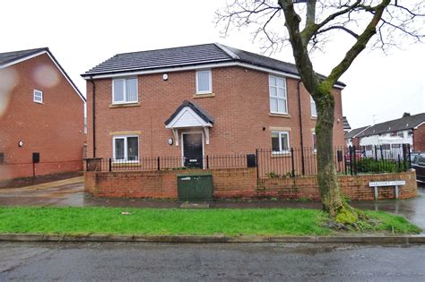 Property Details 3 Bedroomsemi Harcourt Street Derker Oldham