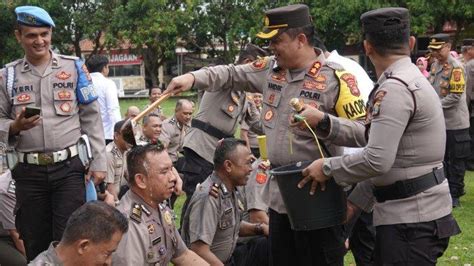 Polres Lamteng Polda Lampung Kenaikan Pangkat Jadikan Motivasi Untuk