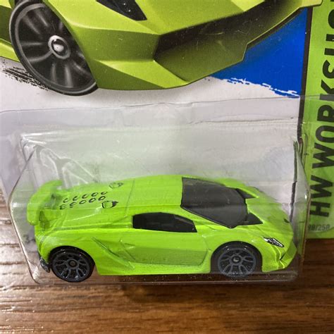 Hot Wheels ホットウィール LAMBORGHINI SESTO ELEMENTO ランボルギーニ セスト エレメント 乗用車 売買されたオークション情報yahooの商品情報を