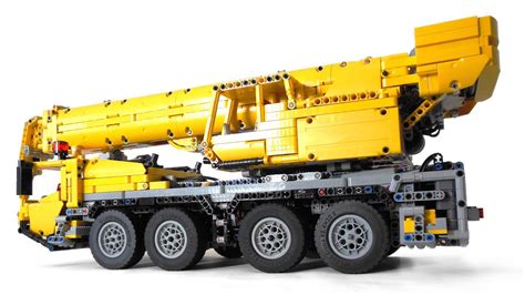 Lego Technic Mobile Crane