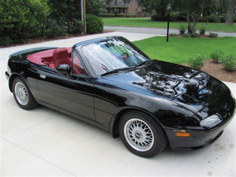 Low Miles 1993 Limited Edition 93le Mazda Miata 37 Of 1500 For Sale