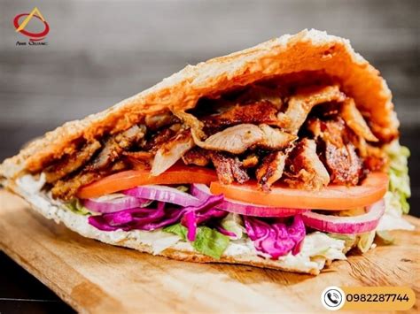 Cách làm bánh mì Thổ Nhĩ Kỳ Doner Kebab ngay tại nhà