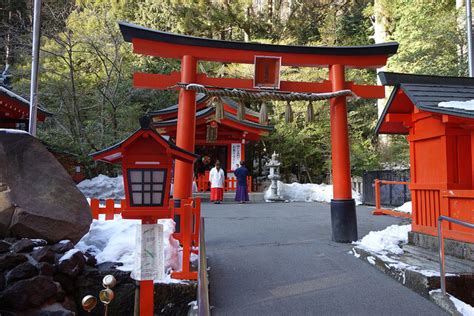 一度は行ってみたい芦ノ湖 九頭龍伝説【箱根 九頭龍神社 本宮】 Purple Life