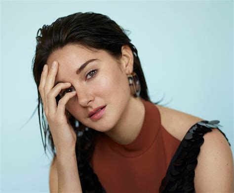 Actresses Shailene Woodley Actress American Brunette Face Hazel