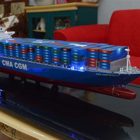 Jual Miniatur Kapal Cargo Kontainer CMA CGM OTELLO Kab Temanggung