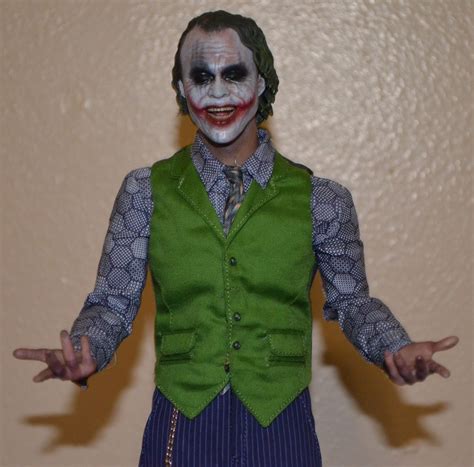 TheEvilEmpire Hot Toys Heath Ledger Joker 2 0 Sixth Scale Figure DX Series