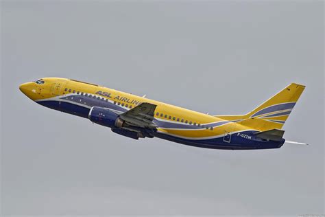 Boeing 737-300 Picture Gallery