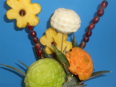 Arreglos Con Frutas Y Vegetales En Creatividades Latinas Bouquet Tropical