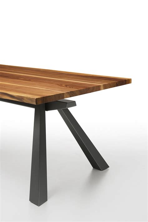 ZEUS Dining Tables From Midj Architonic