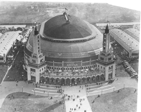 Enterprise Picks Up Naming Rights of St. Louis Blues Arena - The Hockey ...