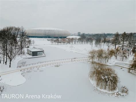 Lodowisko Przy Tauron Arenie Krak W Tauron Arena Krak W