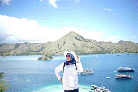 Paket Tour Labuan Bajo Hari Malam Komodo Tour Murah