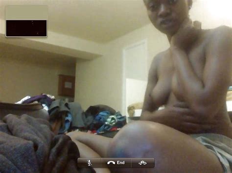 Cute Ebony With Nice Tits Shesfreaky