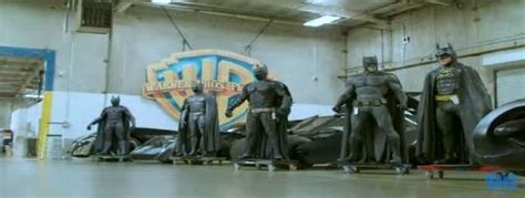 The Batman Experience Restoring The 1989 Batsuit Video San Diego Comic Con Batman Restoration