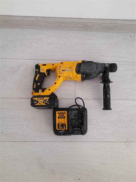 DEWALT DCH 133 перфоратор Девалт гр. София Хаджи Димитър • OLX.bg