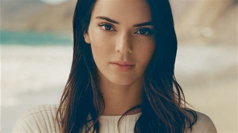 Kendall Jenner News Infos Und Wissenswertes Page 3 Vogue Germany