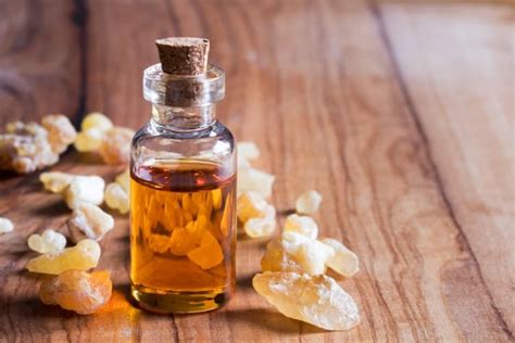 Why And How To Use Frankincense Oil For Menstrual Cramps