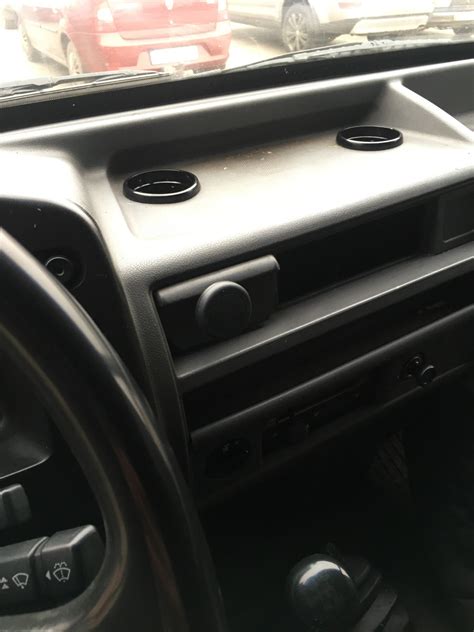 Врезные подстаканники в торпеду — Ford Transit (4G), 2,5 л., 1989 года ...