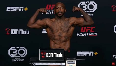 Khalil Rountree Wypada Z Walki Przeciwko By Emu Mistrzowi Na Ufc