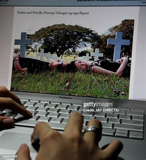 59 Libingan Ng Mga Bayani Photos & High Res Pictures - Getty Images