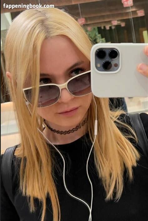 Jane Wild Gilticus Janeandthelion Nude OnlyFans Leaks Fappening FappeningBook