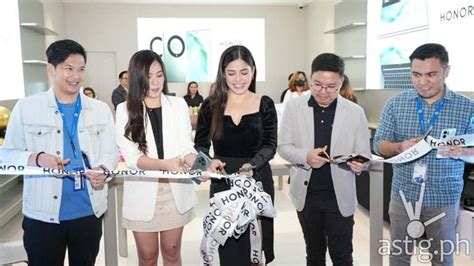 Honor Experience Store Opens In Sm North Edsa Astig Philippine News